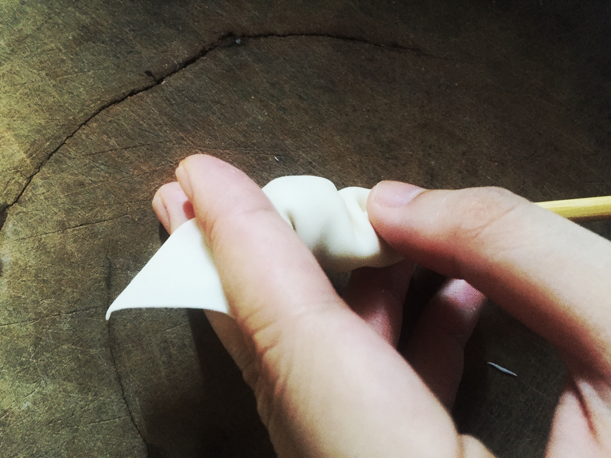 雲吞/餛飩的筷子包法的做法 步骤5