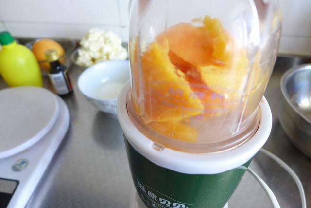黃桃季不可錯過的——黃桃乳酪酸奶慕斯的做法 步骤6