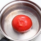 西紅柿雞蛋熱湯麪的做法 步骤2