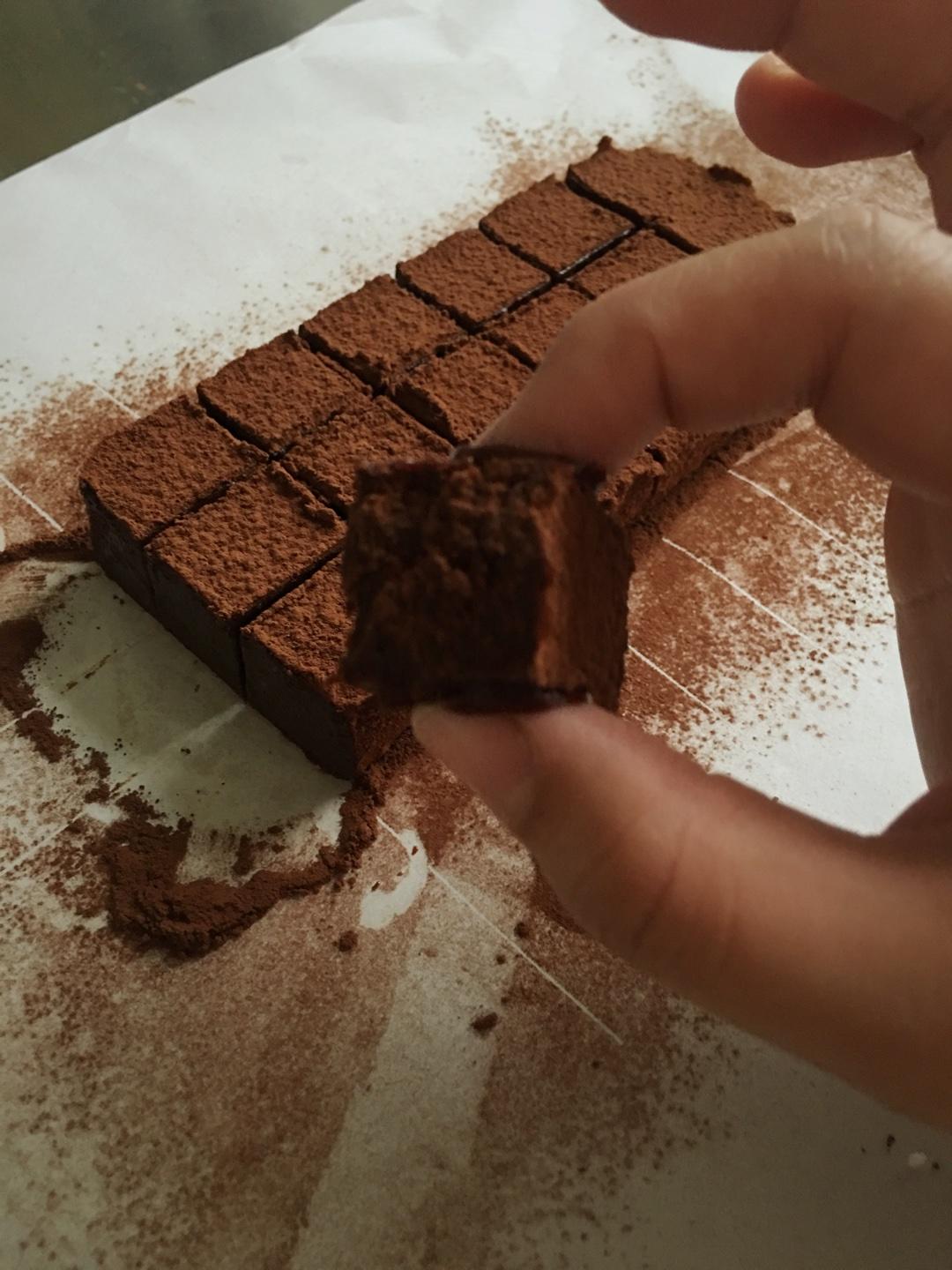 【愛甜烘焙】生巧克力的做法 步骤13