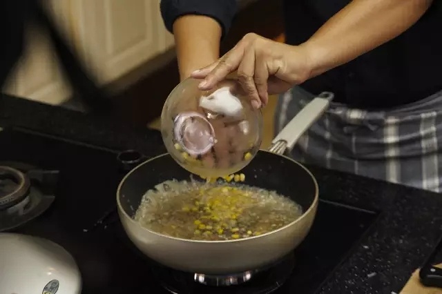 玉米湯的做法 步骤6