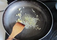 彩椒雞丁紅豆飯的做法 步骤6