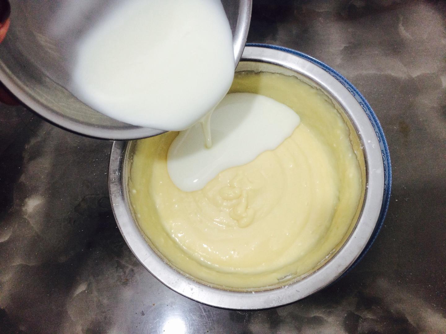 電飯煲乳酪酸奶蛋糕的做法 步骤9