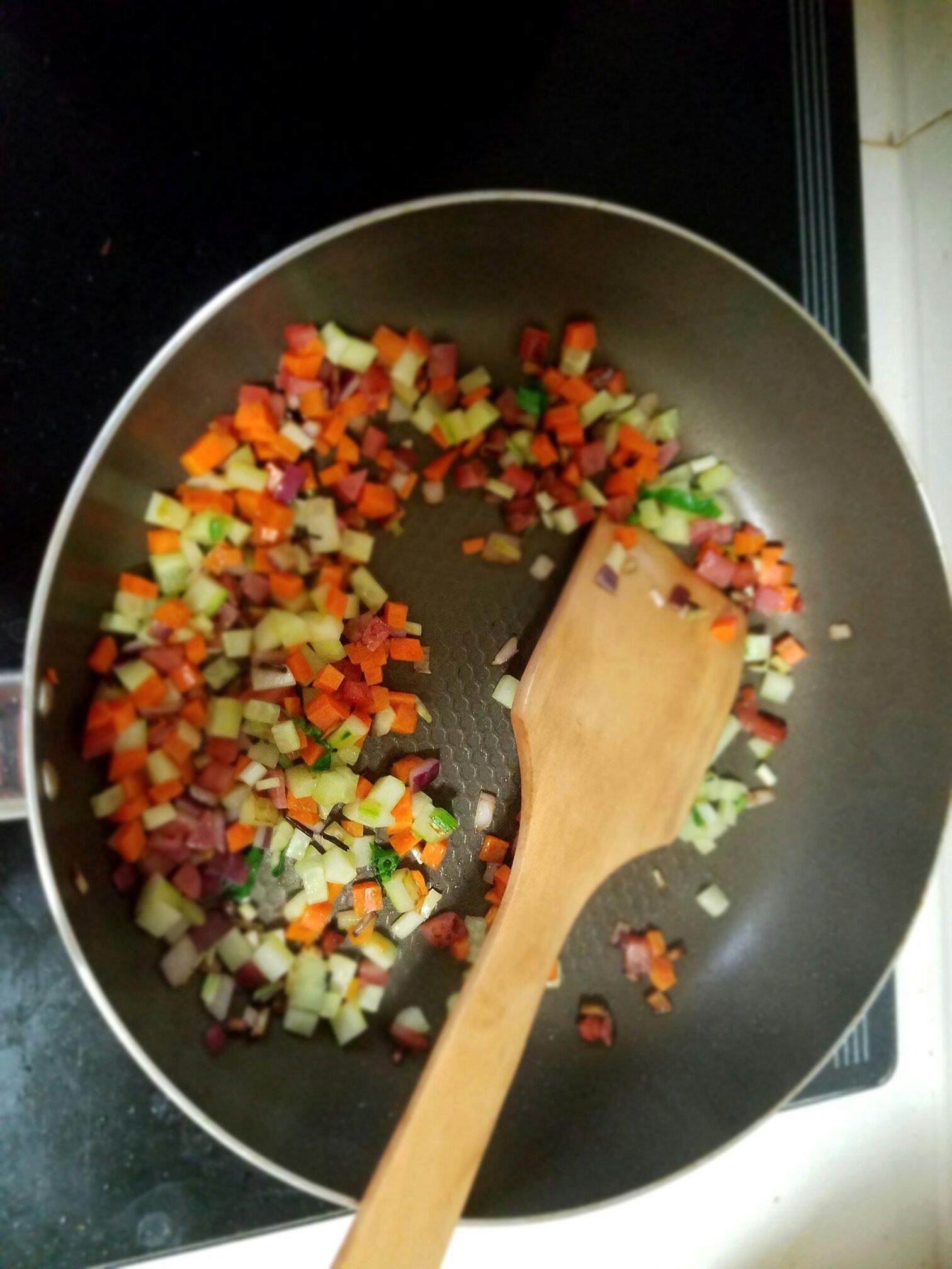 蔬菜蛋餅的做法 步骤3