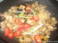 紅燒豆豉田雞的做法 步骤3