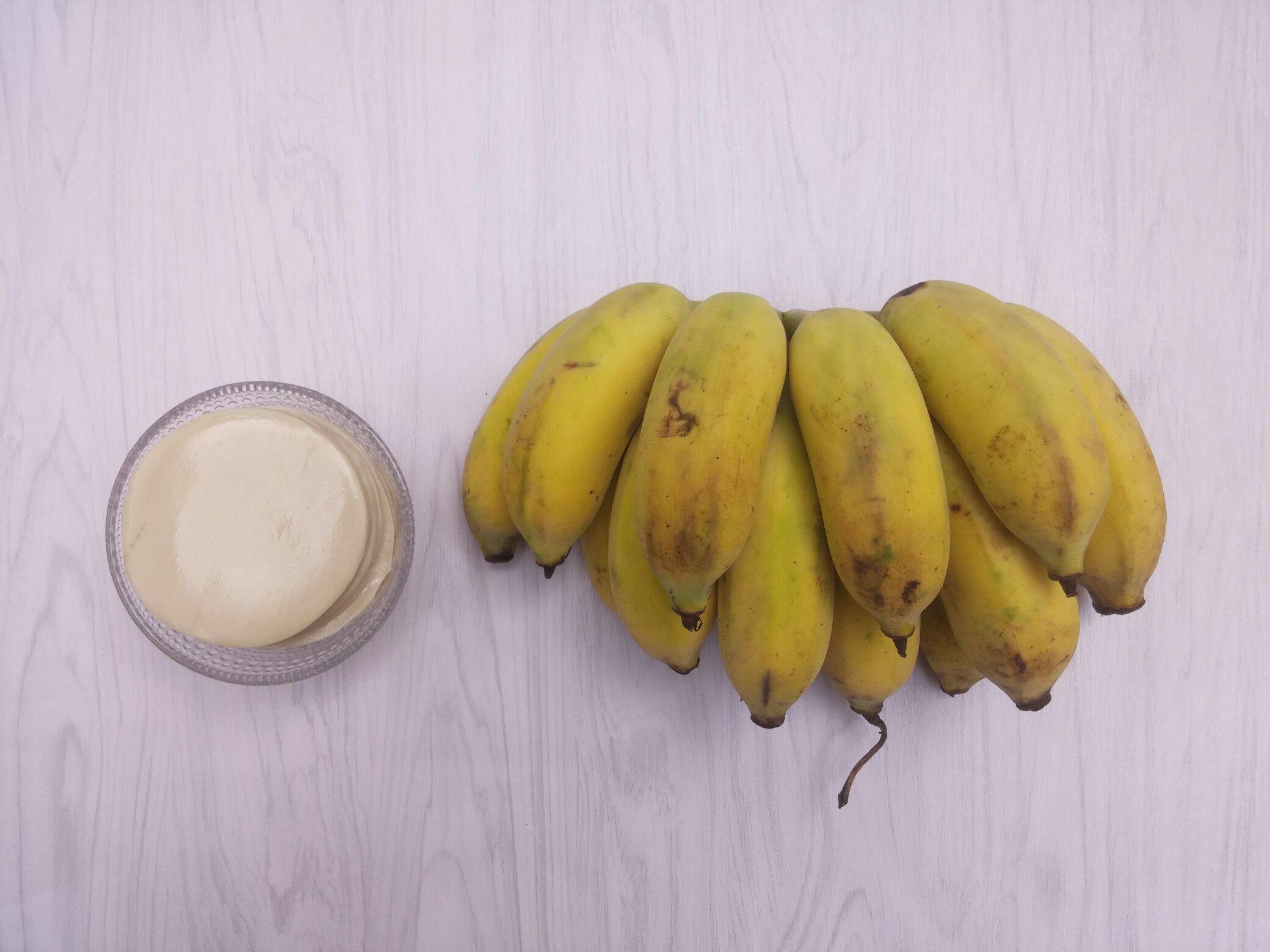 超簡單的快手炸香蕉 餃子皮版的做法 步骤1