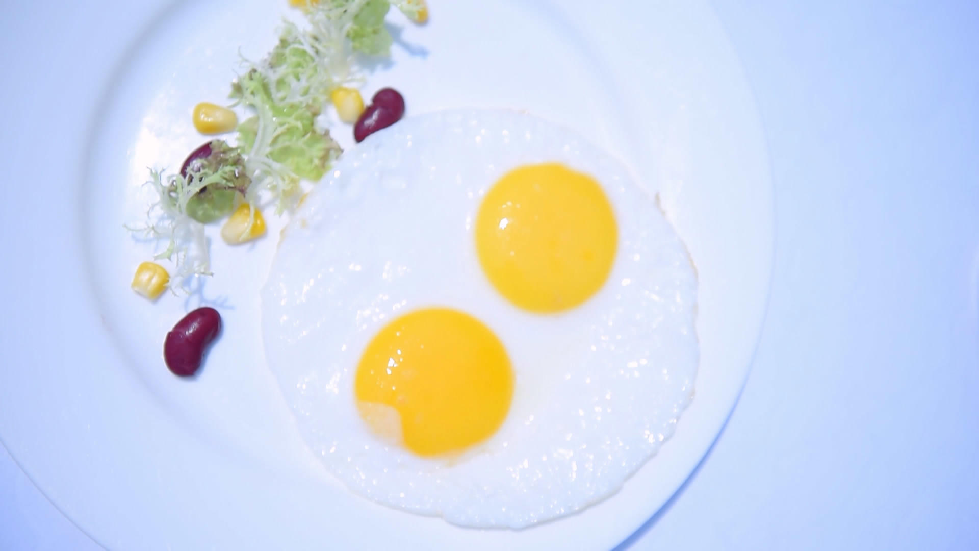 營養雞蛋早餐的日常 把蛋蛋做好吃的祕籍的做法 步骤3