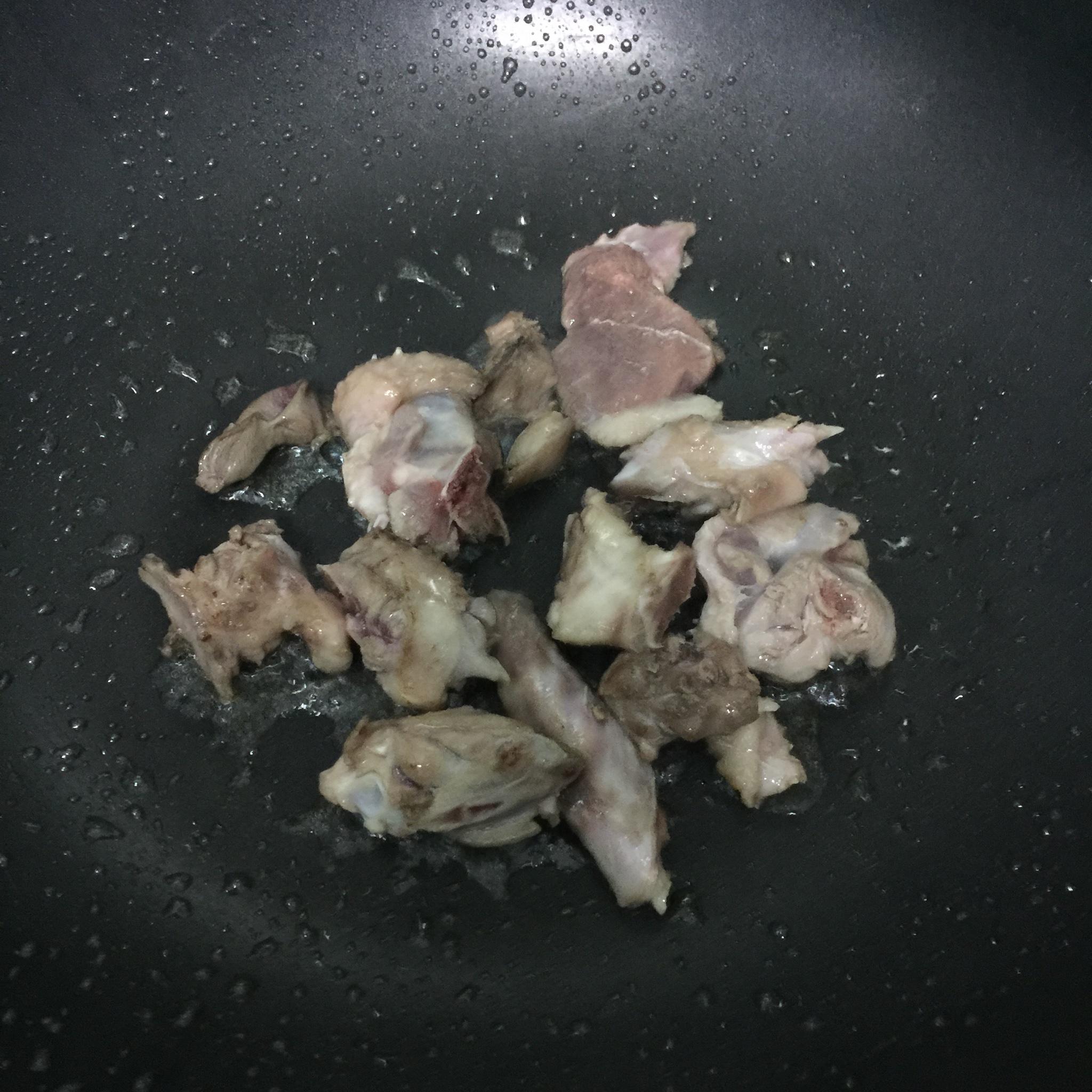 鴨肉悶蓮藕（超級下飯）的做法 步骤2