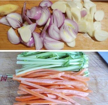 紫蘇蔬菜烤羊腿的做法 步骤3
