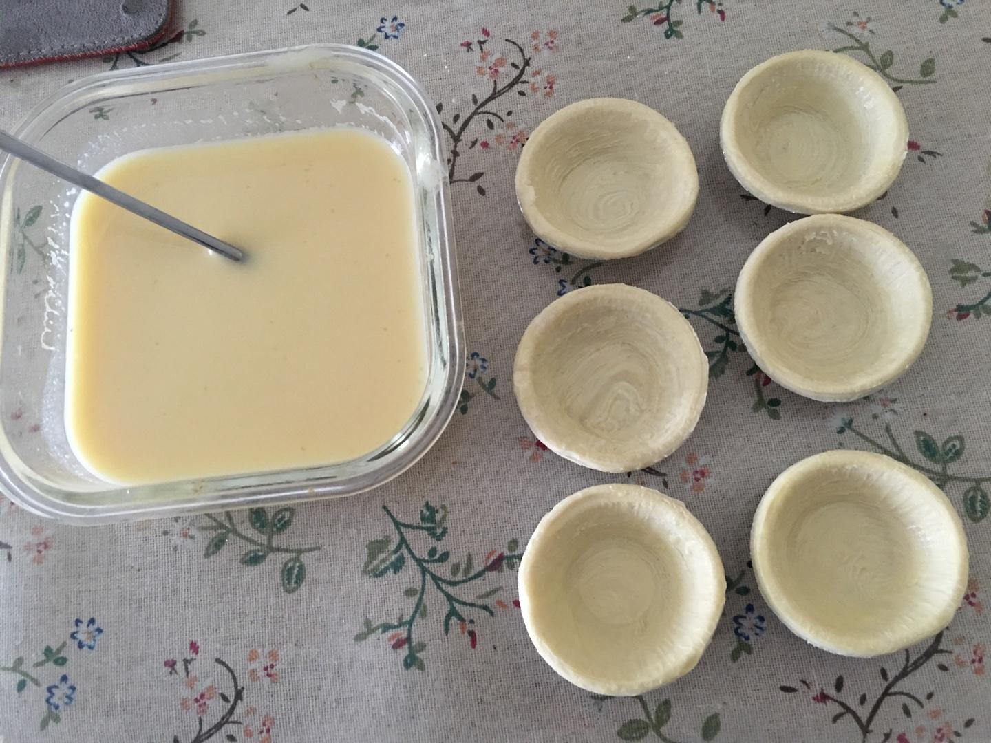 家裏隨意蛋撻——無淡奶油無煉奶奶油也是脫脂的的做法 步骤2