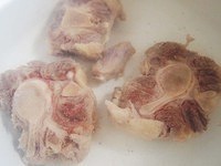 臺灣紅燒牛肉麪的做法 步骤1