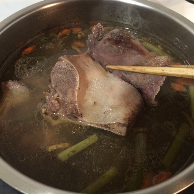 快速美味牛骨湯（電壓力鍋版）的做法 步骤5