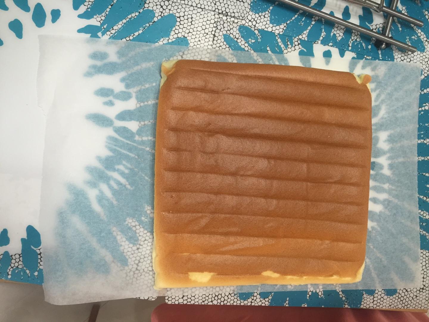 芒果奶油蛋糕卷（厚蛋糕卷版）的做法 步骤14