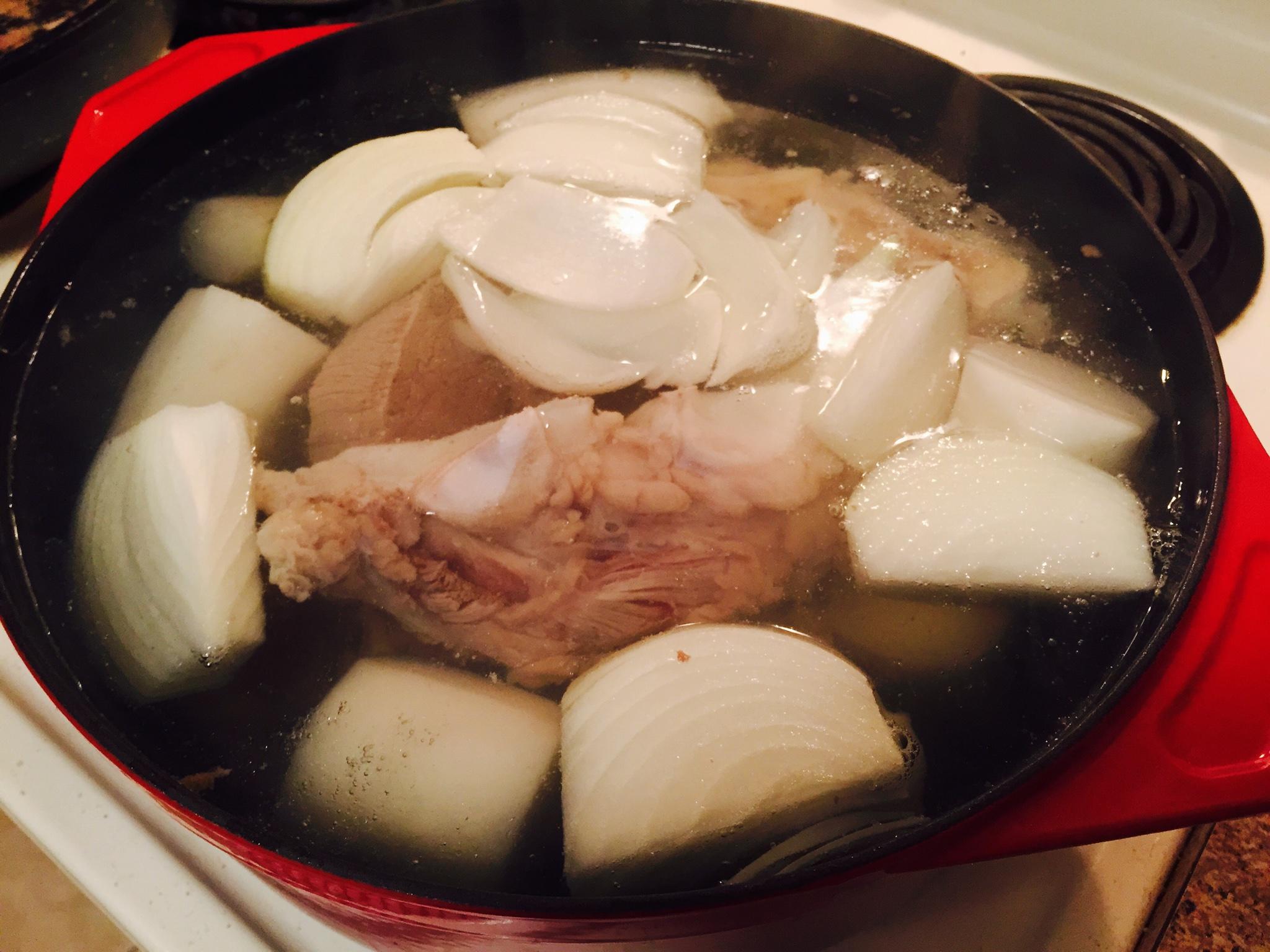 韓式牛骨湯的做法 步骤4