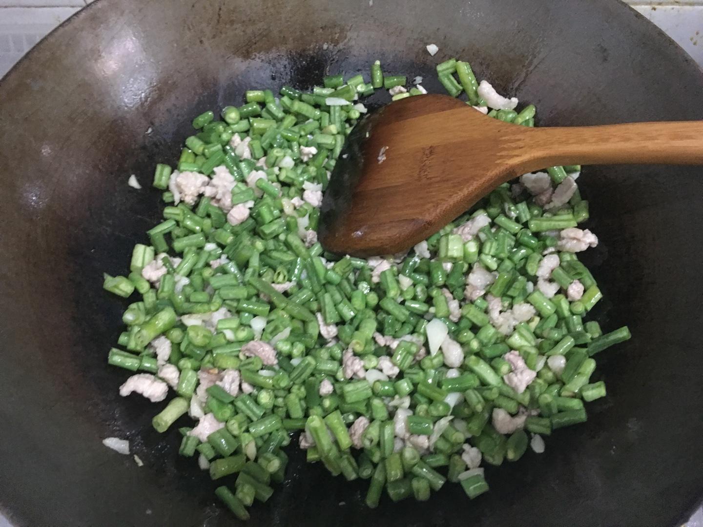 電飯煲豇豆飯的做法 步骤4