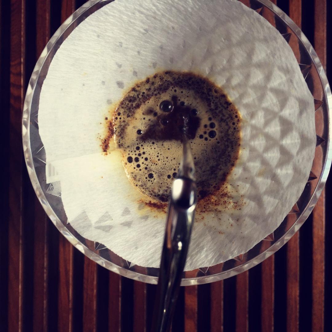 任何人都可以在家做現磨咖啡的做法 步骤7