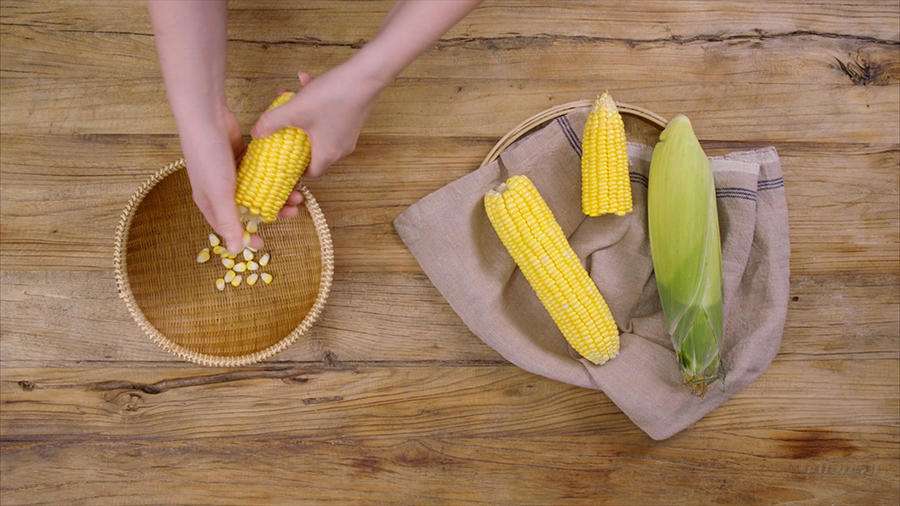 玉米饃饃｜美食臺的做法 步骤1