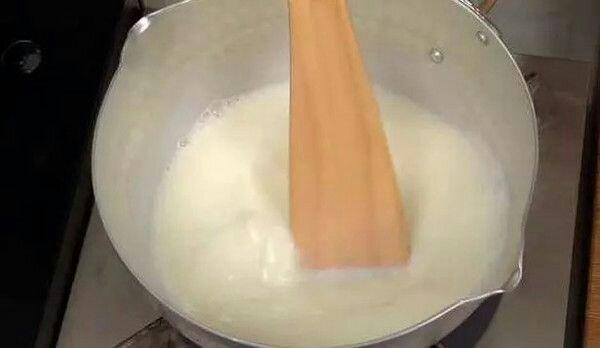 簡單牛奶布丁的做法 步骤8
