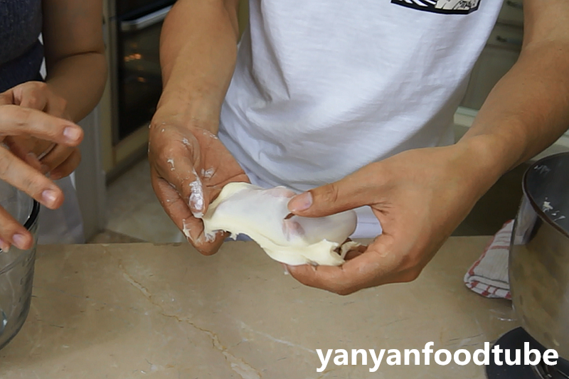 蛋黃酥 Danhuangsu的做法 步骤3