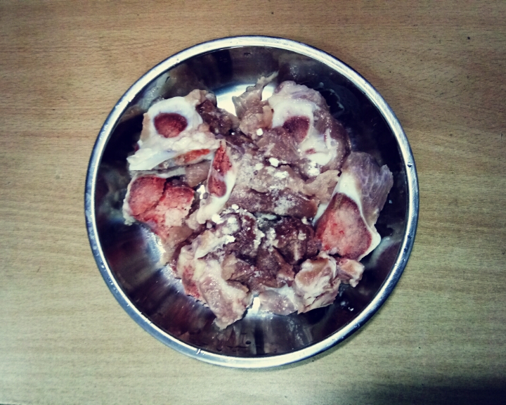 菜乾胡蘿蔔豬骨粥的做法 步骤4