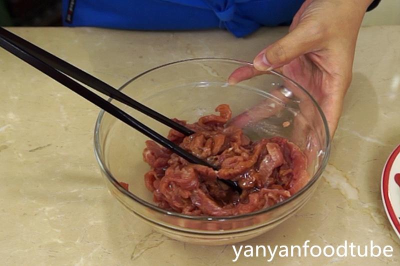 魚香肉絲Yuxiang Shredded Pork的做法 步骤2