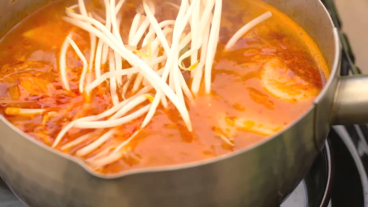 韓式辣牛肉湯【曼食慢語】的做法 步骤10
