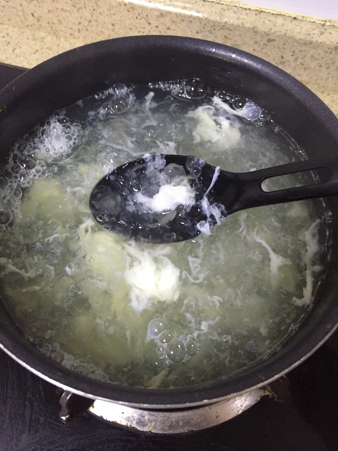 蛋白雪燕皁角糖水的做法 步骤6