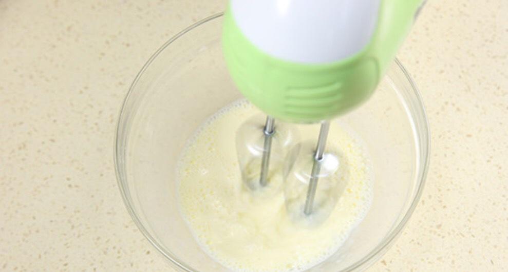 舒芙蕾蛋奶酥的做法 步骤4