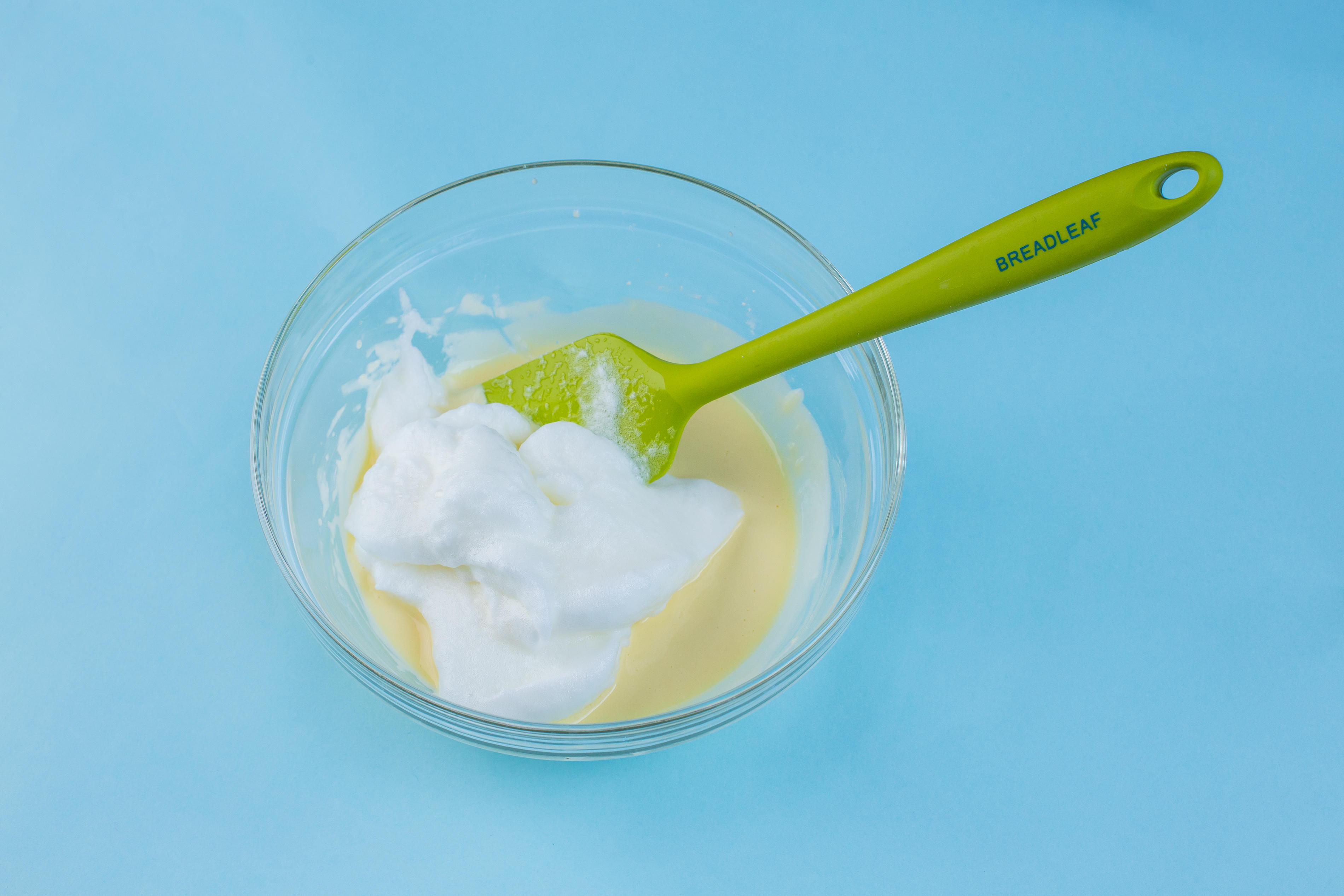 冰淇淋口感的檸檬酸奶蛋糕的做法 步骤7