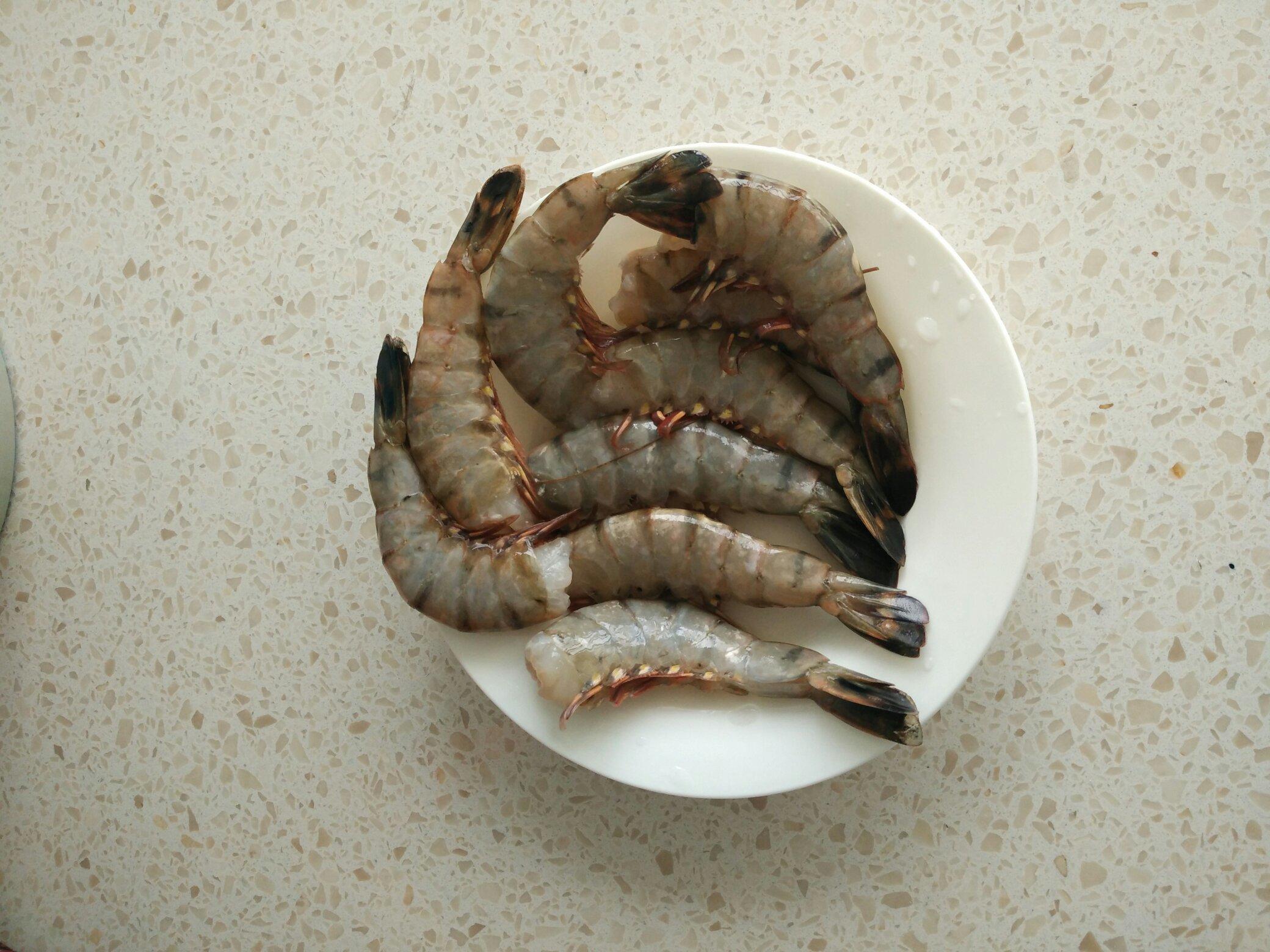 簡版帕南咖哩蝦的做法 步骤1