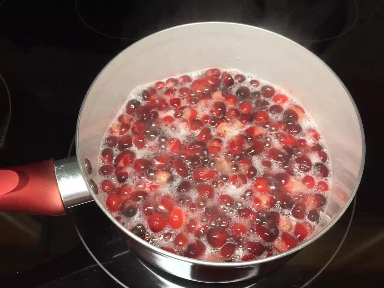 新鮮蔓越莓果醬的做法 步骤3