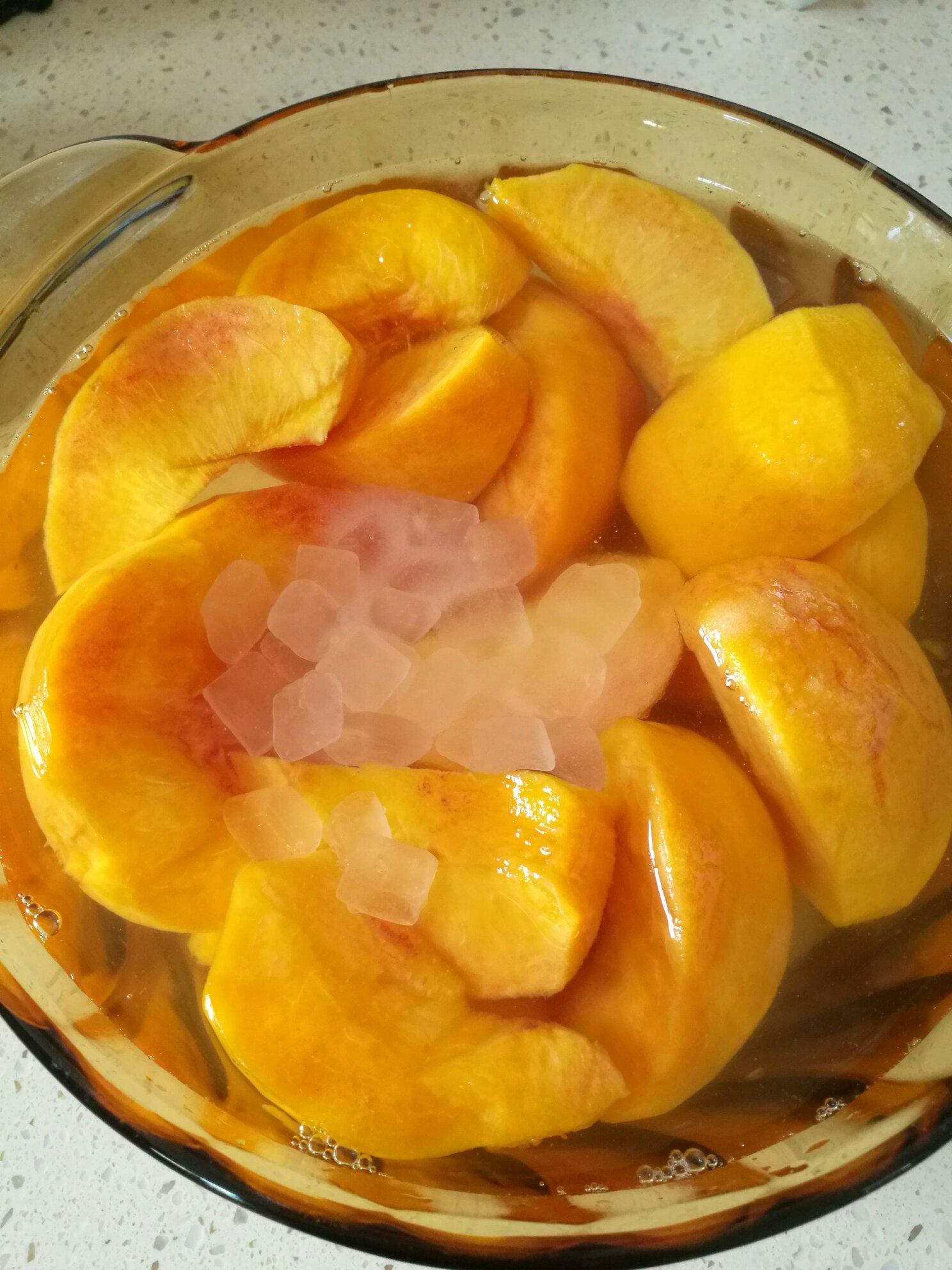 黃桃罐頭的做法 步骤1