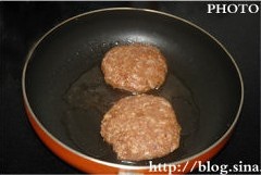 牛肉漢堡的做法 步骤3