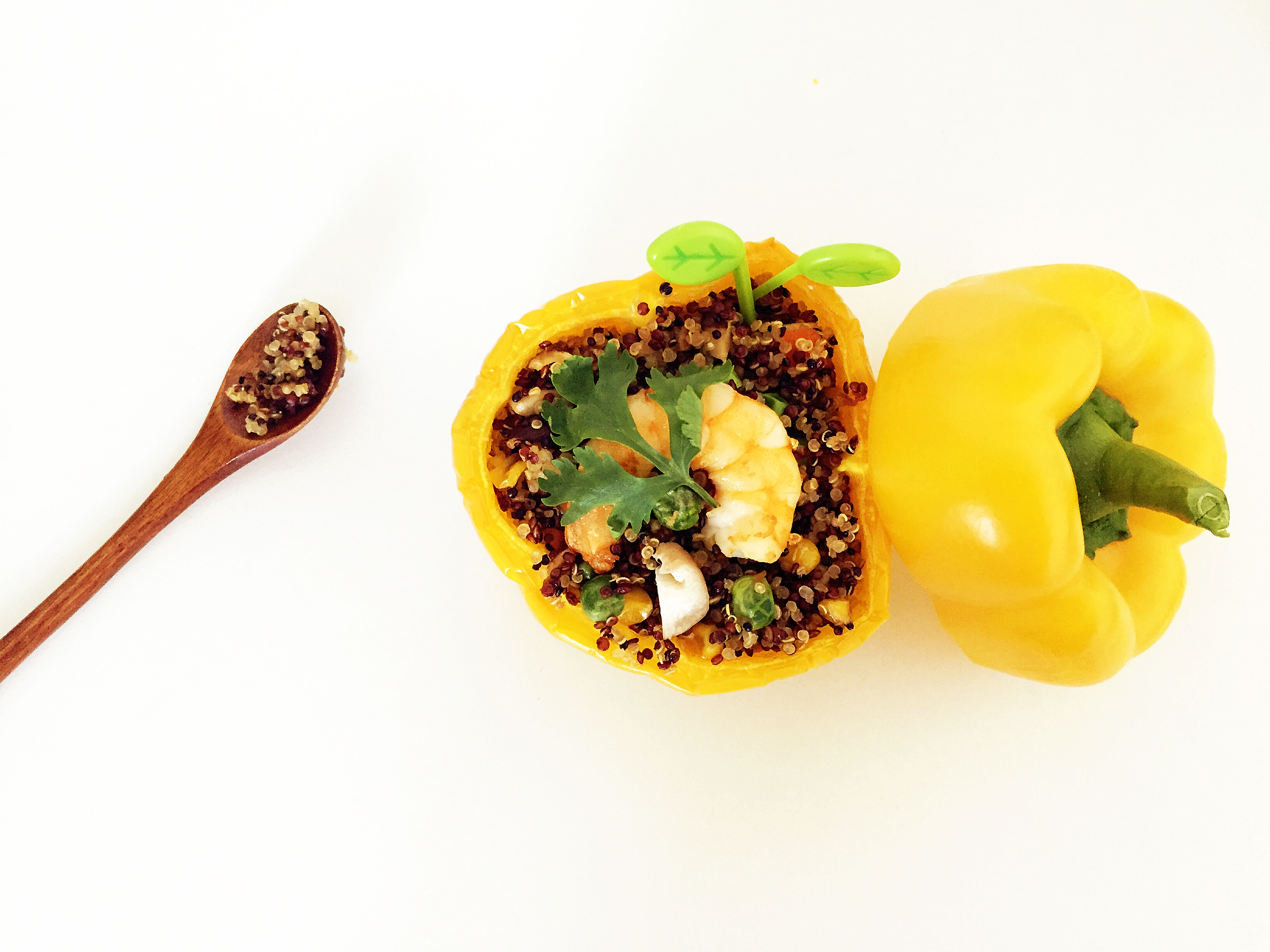寶寶輔食：「自帶飯盒」彩椒藜麥盅—給寶貝提供足夠的優質蛋白質和各種礦物質，增強抵抗力。的做法 步骤14
