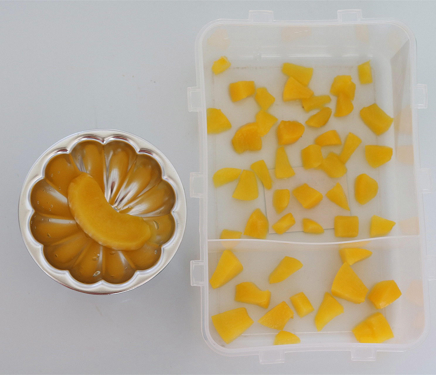 黃桃罐頭的終極吃法 ——黃桃果凍，黃桃仙草凍的做法 步骤3