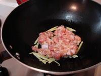 潮汕鹹菜炒雞腿肉的做法 步骤5