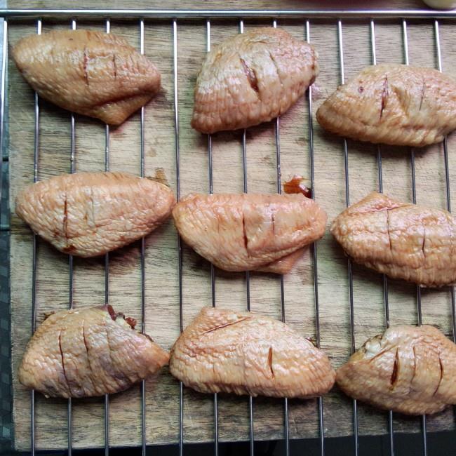 烤箱版雞中翅的做法 步骤2