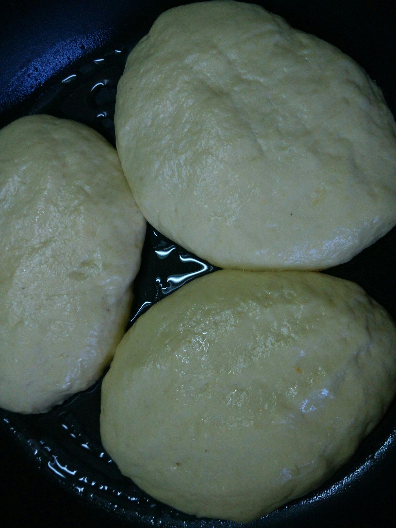 奶香玉米大餅子的做法 步骤1