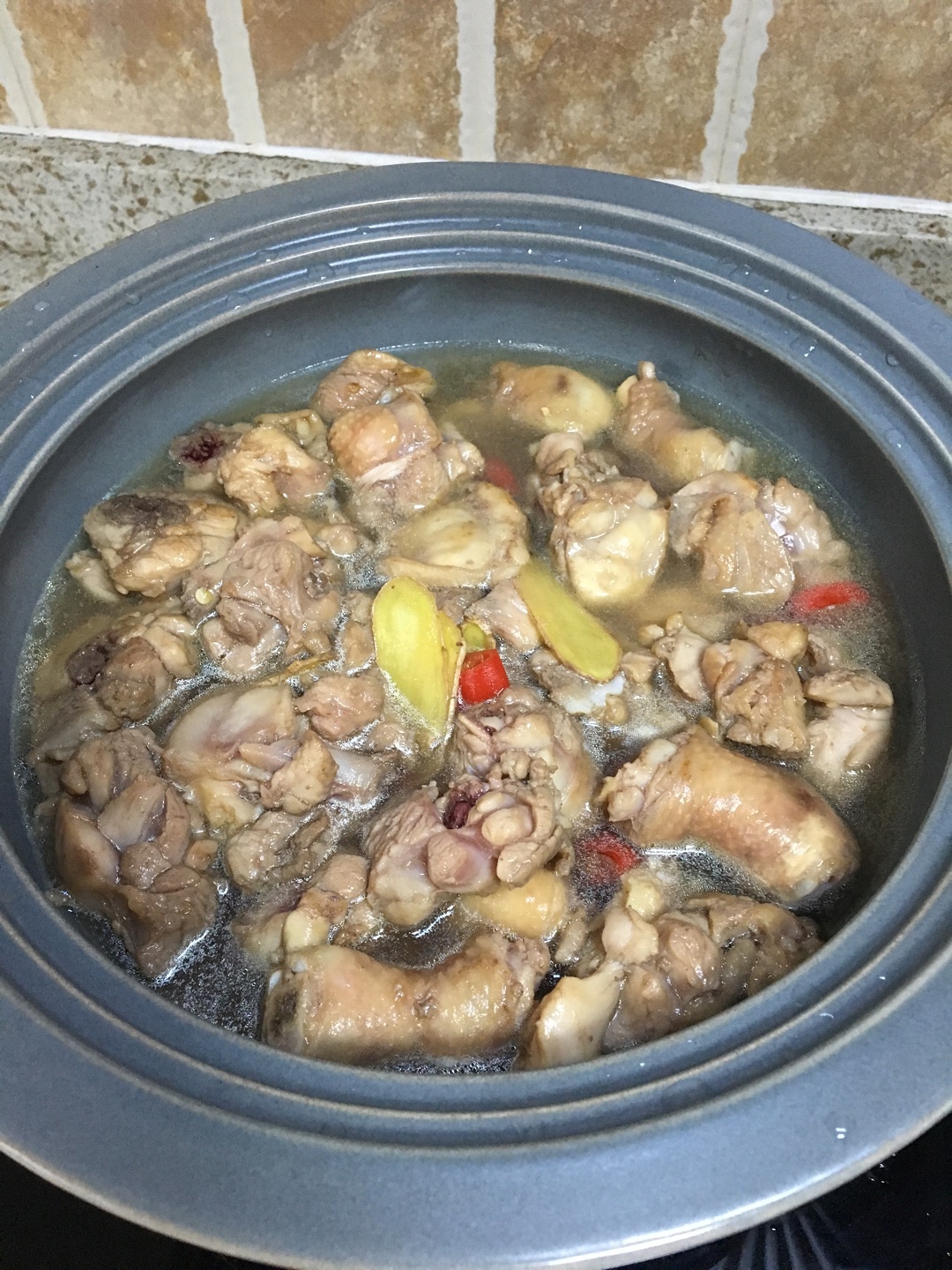 塔吉鍋版黃燜雞的做法 步骤1