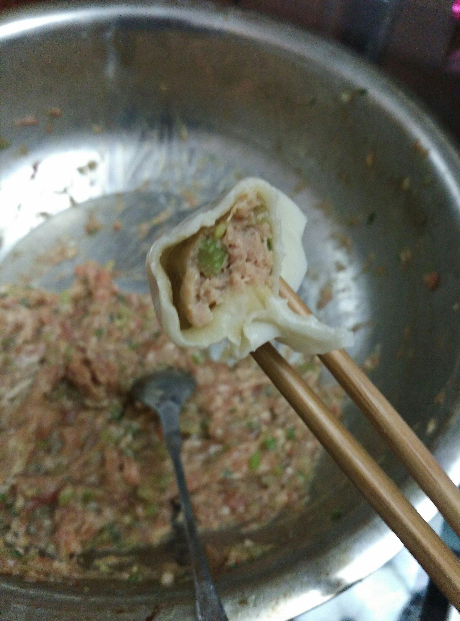 芹菜豬肉餡水餃的做法 步骤9