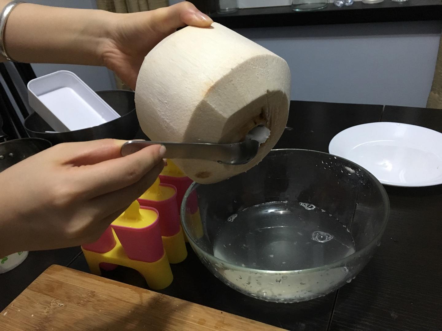 一隻椰子棒冰的做法 步骤3