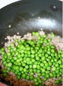 肉末豌豆的做法 步骤5