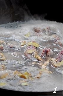 排骨蓮藕湯的做法 步骤1
