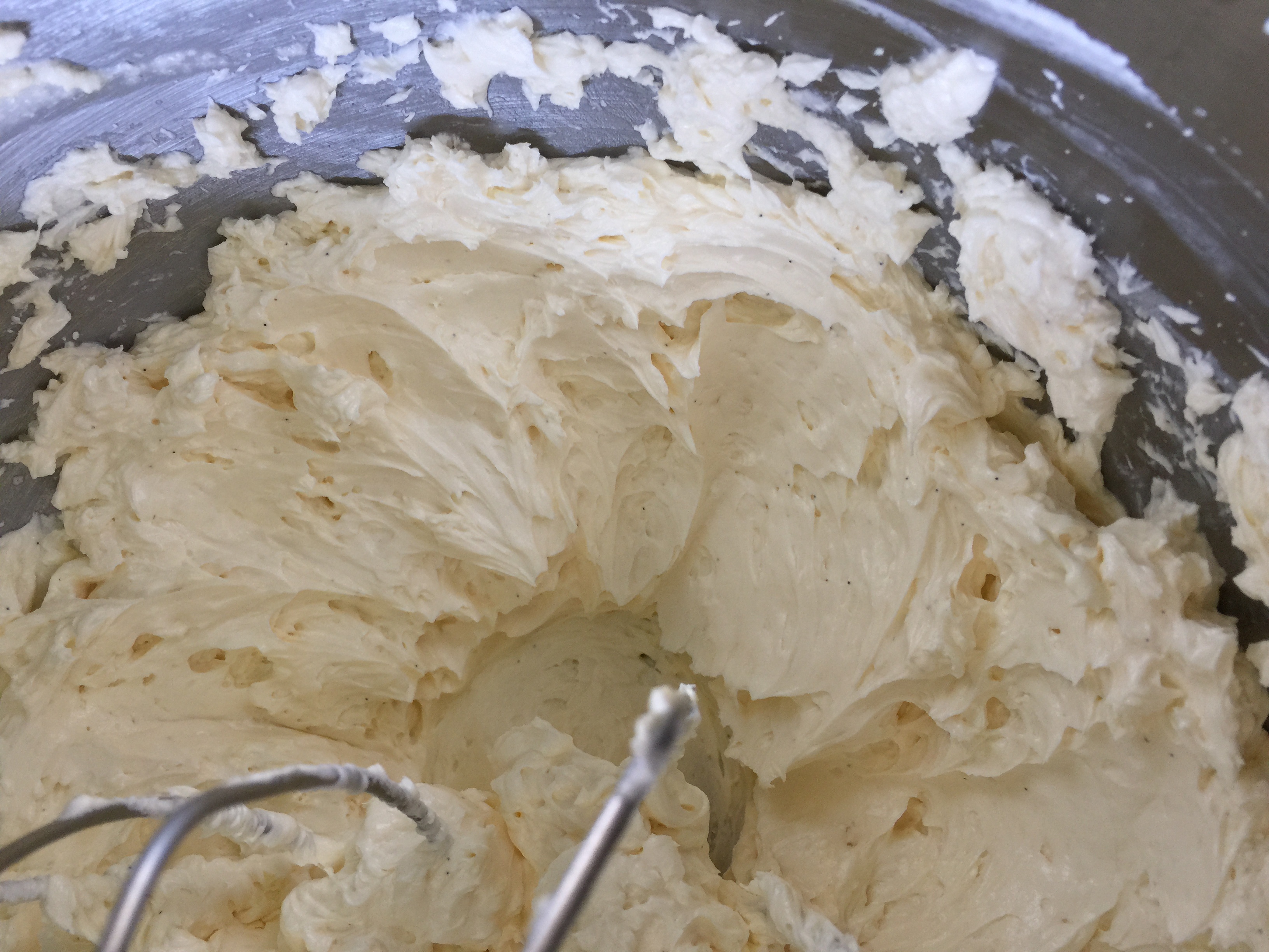 迷彩奶油霜蛋糕的做法 步骤4