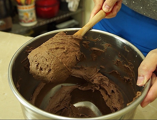 巧克力糖霜 Chocolate Frosting的做法 步骤4