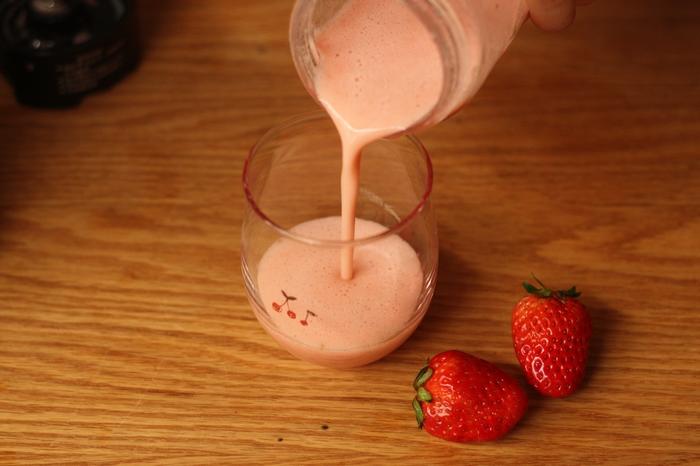 草莓養樂多果汁的做法 步骤8