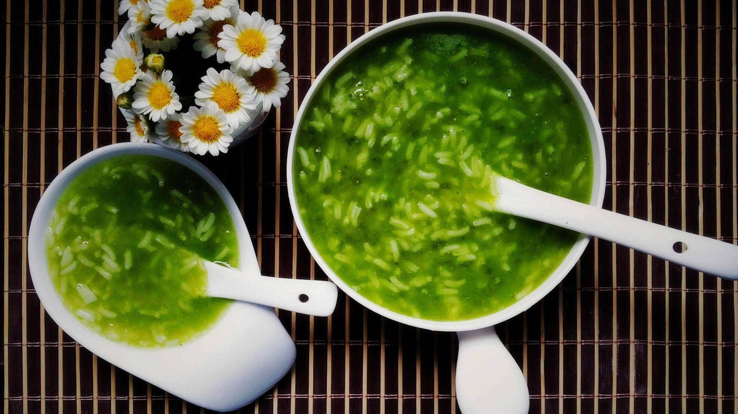 怎麼煮碧綠又有果凍質感的荷葉粥？丨荷葉羹 · 圓滿素食的做法 步骤6