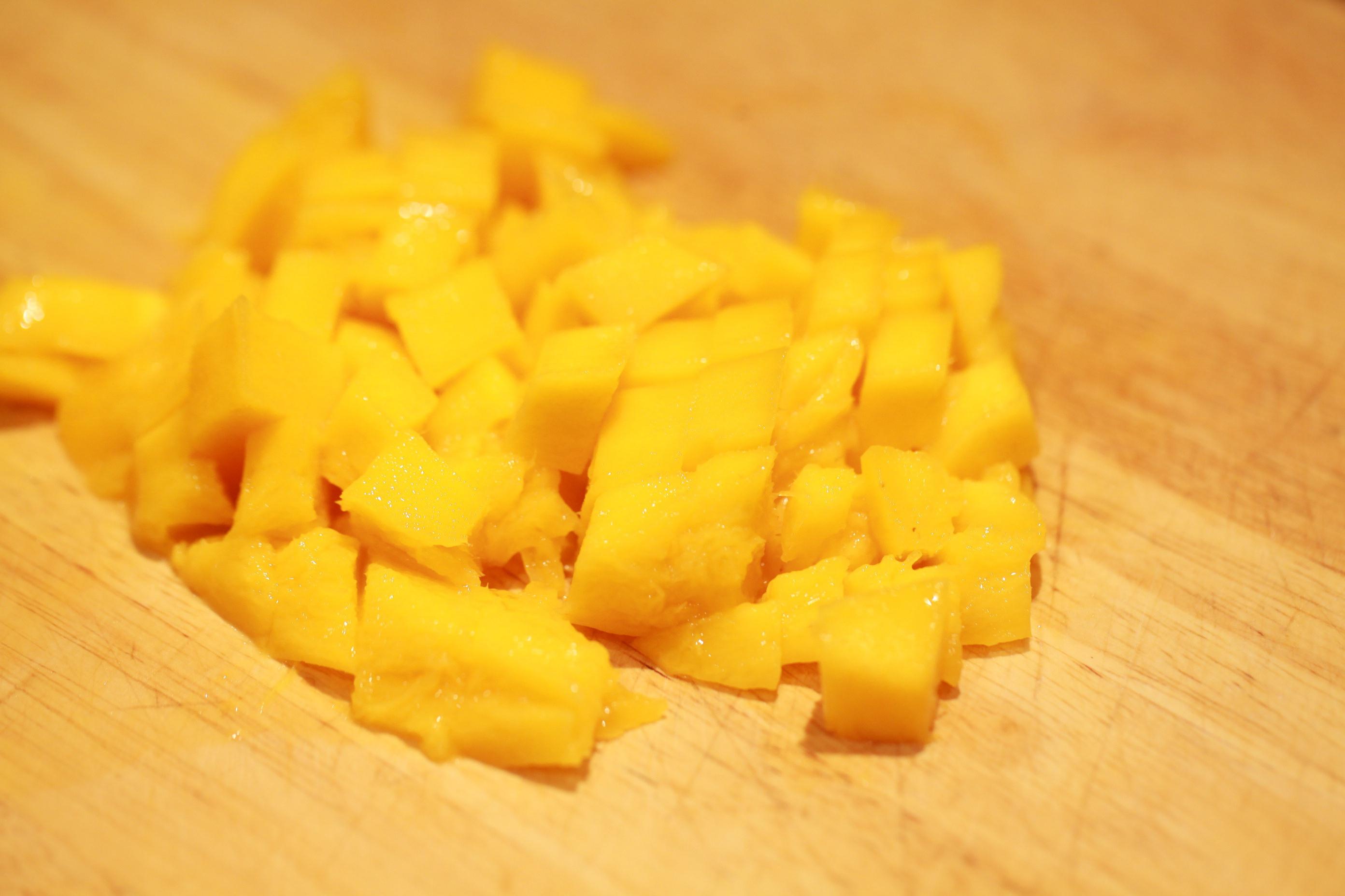 芒果蒟蒻果凍的做法 步骤2
