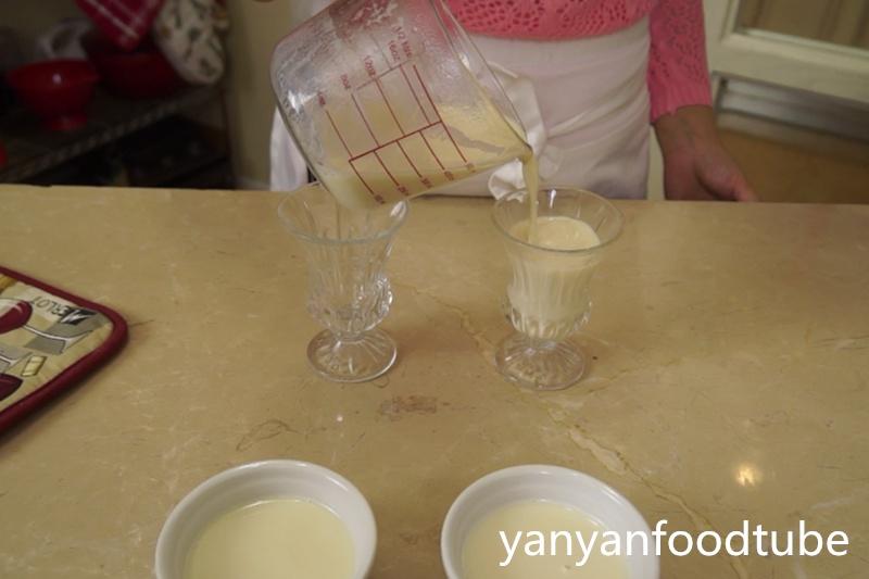 香草牛奶凍 Milk Jelly的做法 步骤4