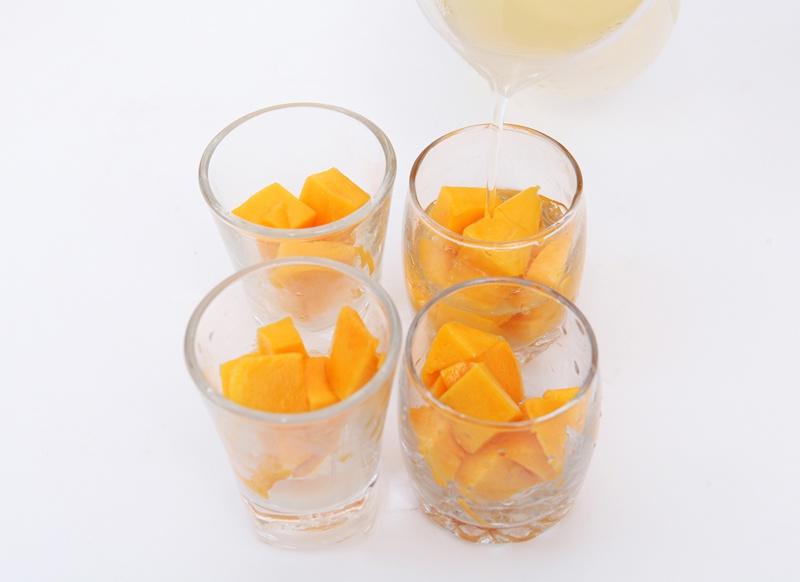 芒果水晶果凍的做法 步骤7
